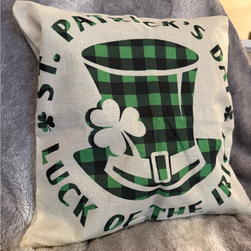 St. Patrick's Day Green Plaid Pillow Cover - Picture 5 of 7